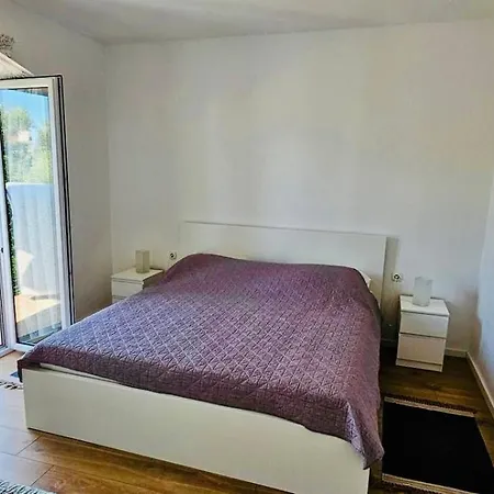 Apartments Porat Apartman Porat