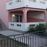 Apartments Porat *